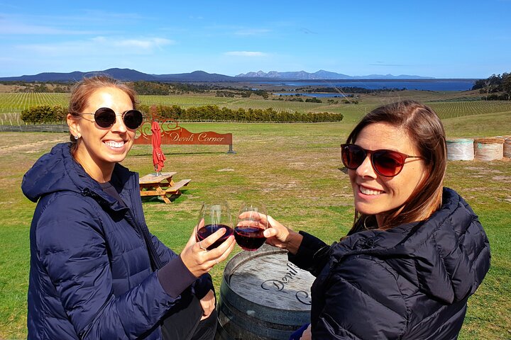 Wineglass Bay & Freycinet NP Full Day Tour from Hobart via Richmond Village