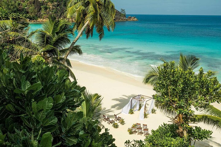 Beautiful island tour 5-6 hours | Mahé, Seychelles | Private Tour