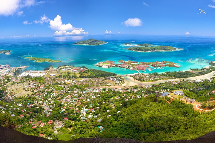 Beautiful island tour 5-6 hours | Mahé, Seychelles | Private Tour
