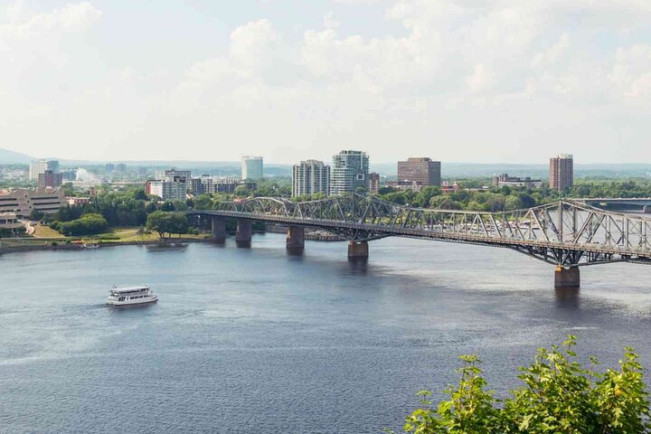 Ottawa Boat Cruise - Paul's Boat Line