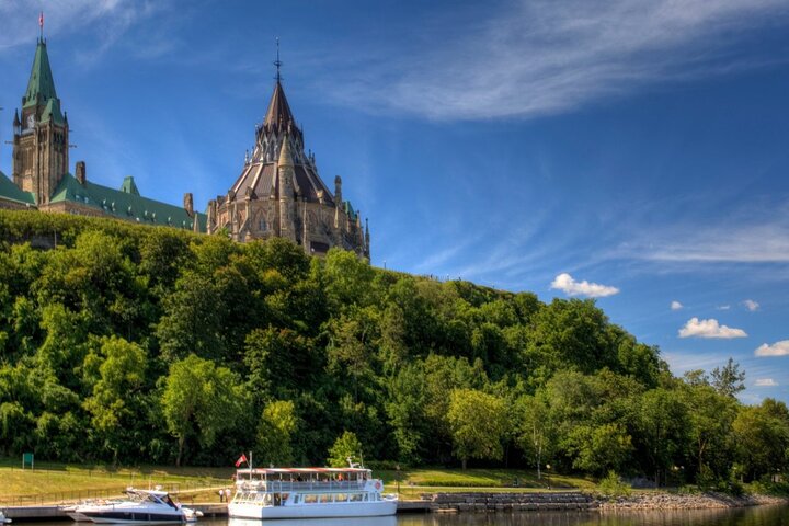Ottawa Boat Cruise - Paul's Boat Line