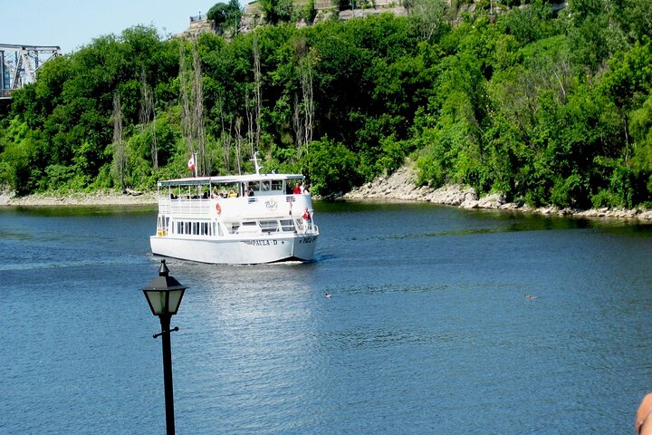 Ottawa Boat Cruise - Paul's Boat Line