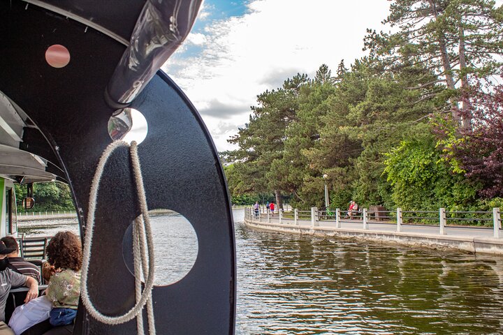 Ottawa Boat Cruise - Rideau Canal Cruise
