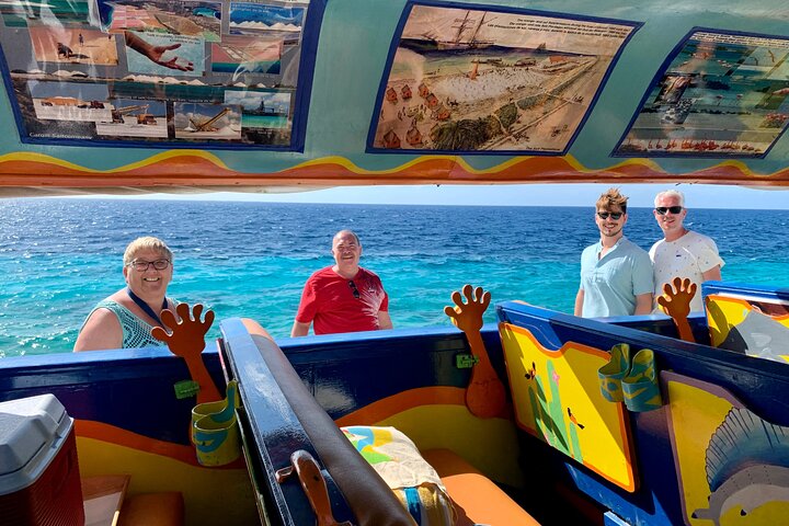 Luc’s Private Group Bonaire Open Bus Tour
