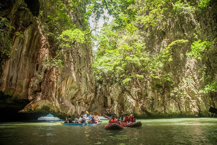 James Bond, Panyee, Hong & Naka Island Speedboat Tour from Phuket