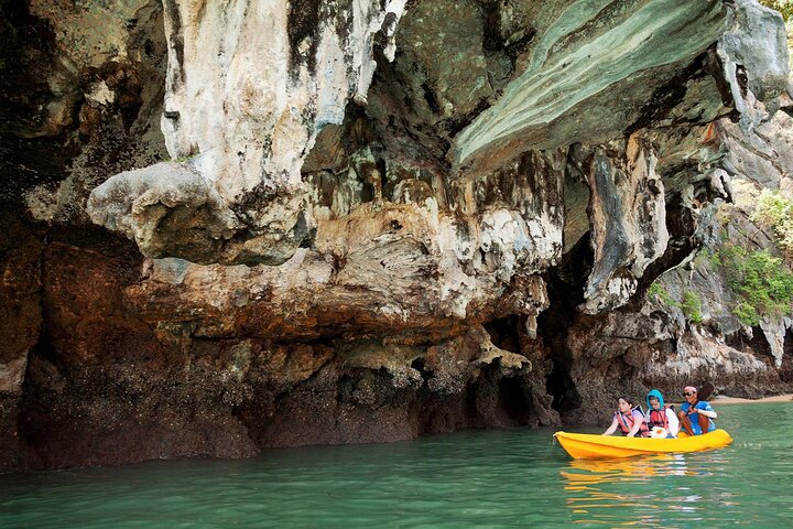 James Bond, Panyee, Hong & Naka Island Speedboat Tour from Phuket
