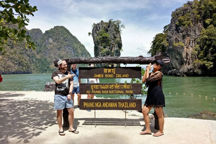 James Bond, Panyee, Hong & Naka Island Speedboat Tour from Phuket