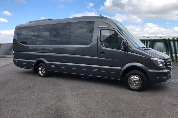 Titisee-Neustadt to Frankfurt one way Private Transfer