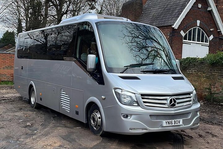 Titisee-Neustadt to Frankfurt one way Private Transfer