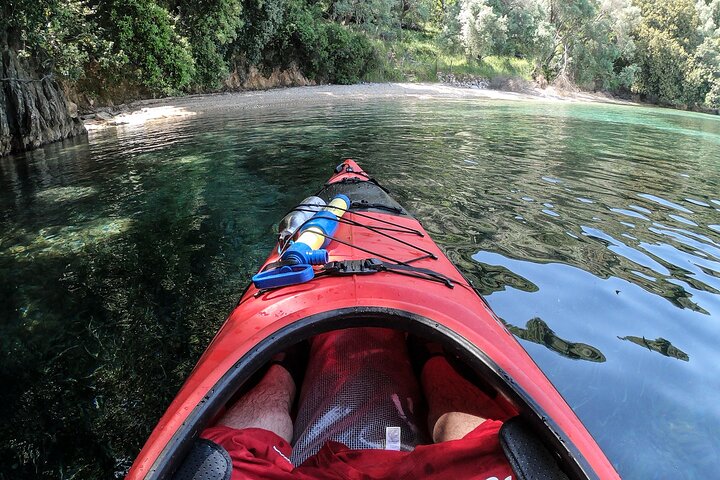 Lefkada Kayak : Explore Blue Cave with a Taste of Greece