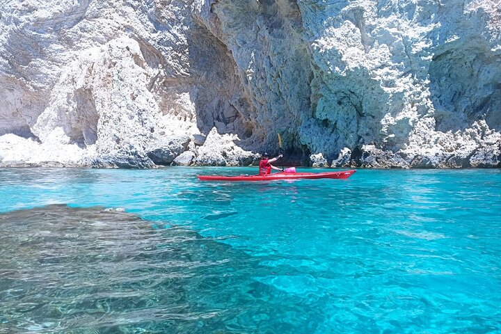 Lefkada Kayak : Explore Blue Cave with a Taste of Greece