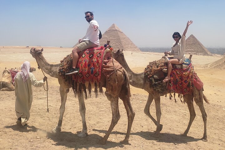 Half Day Tour Giza Pyramids &Great Sphinx with Private Tour Guide