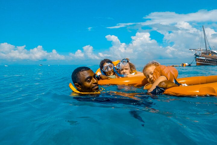 Full-Day Special Wasini Island Tour with Snorkeling and Lunch