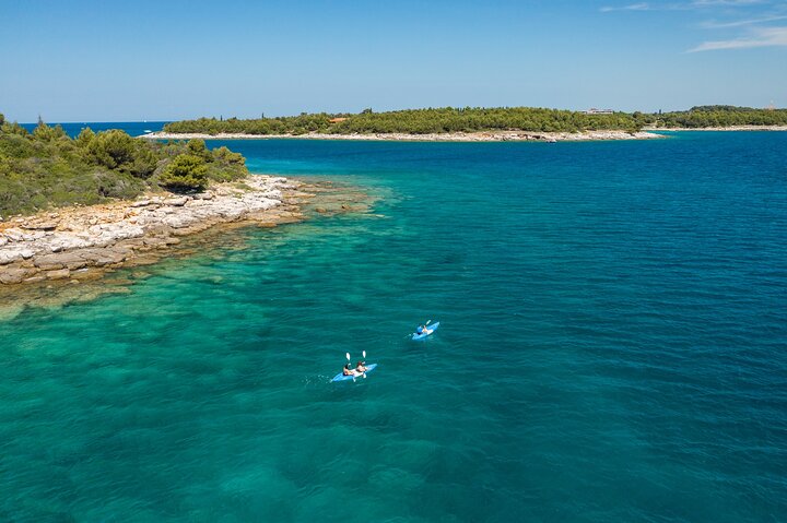 Rovinj kayak tour with drinks and snorkeling