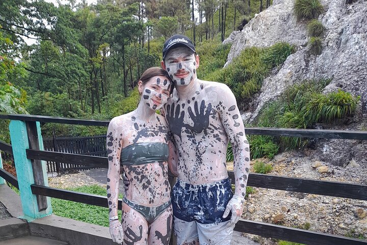 Explore Soufriere St. Lucia Tet Paul Mud Baths & Waterfall Tour
