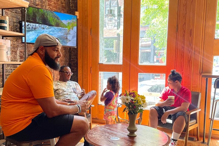 Downtown Knoxville Hidden Tour w/ Ice Cream, Coffee & Tennessee River Gems