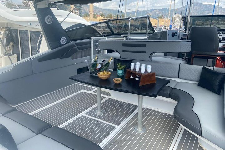 Boat Trip in Fuengirola, Dolphin Watching and Drinks