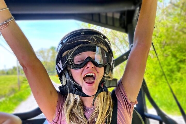 4 Hour Can-Am Experience to Hampshire Wineries