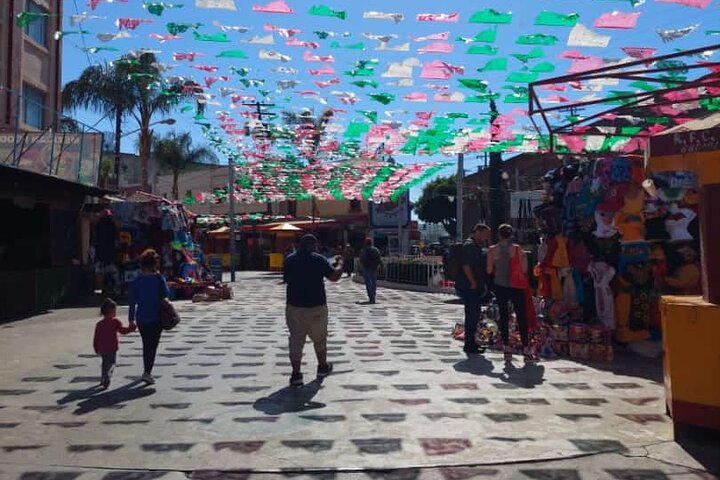 Taco Tour Tijuana/Rosarito/craft beer/Puerto Nuevo lobster