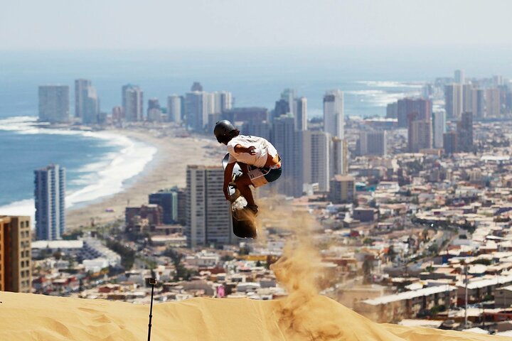Sandboard activity in Iquique with transfer