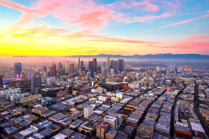 Downtown LA Lights: Your Private Sunset and Night Helicopter Tour