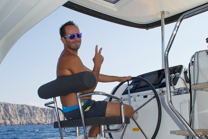Catamaran Alghero, Catamaran Sailing Day Trip