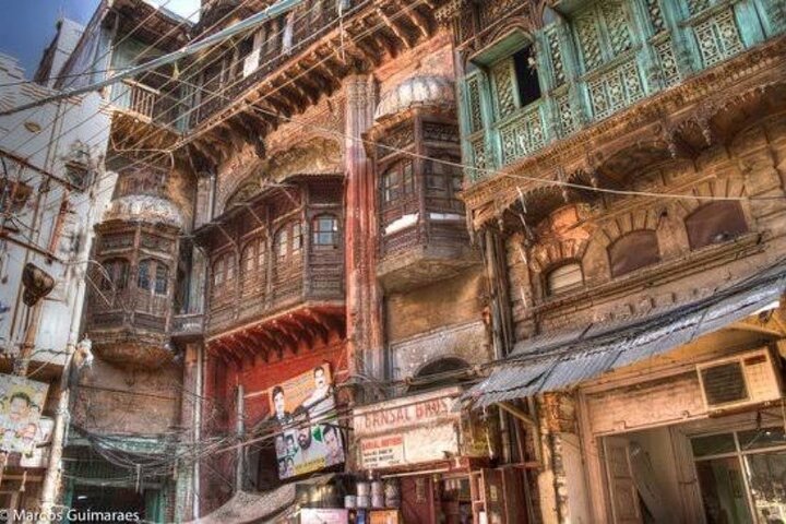 Amritsar City Tour ( Including Wagah Border Ceremony)