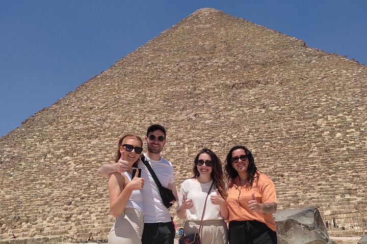 Half Day Tour Giza Pyramids &Great Sphinx with Private Tour Guide
