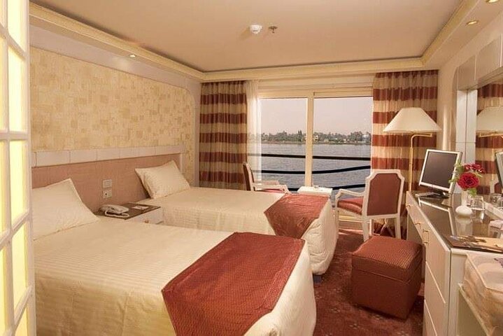 Unforgettable Egypt Nile Cruise with Abu Simbel & Balloon Ride