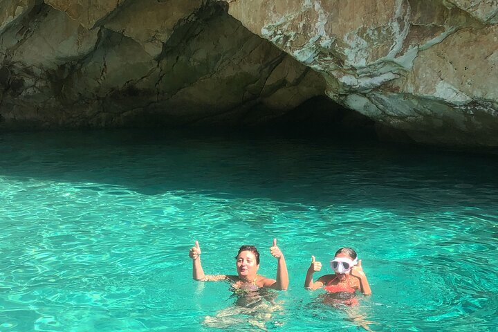 Speed Boat Tour to National Park and Grama Bay