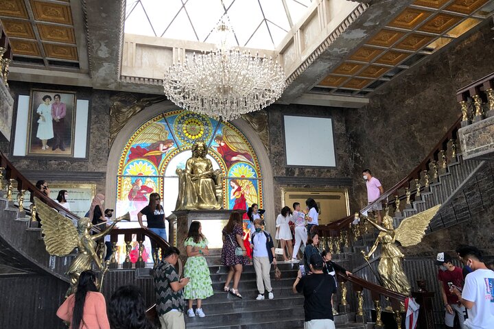Cebu: Private Twin City Tour +Temple of Leah + Sirao Flower Farm