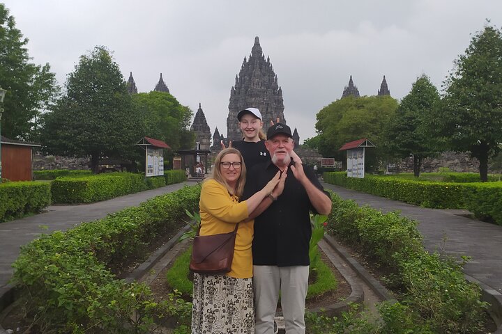 Borobudur Climb To The Top, Prambanan Temple And Ramayana Ballet
