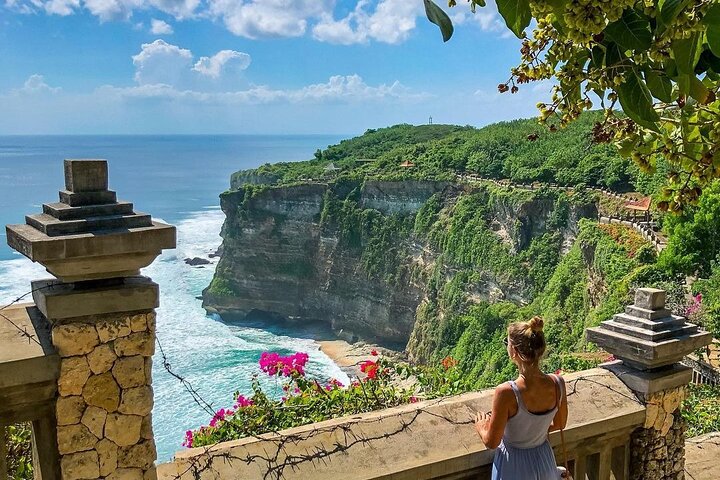 Uluwatu Sunset & Kecak Fire Dance – Private All-Inclusive Tour