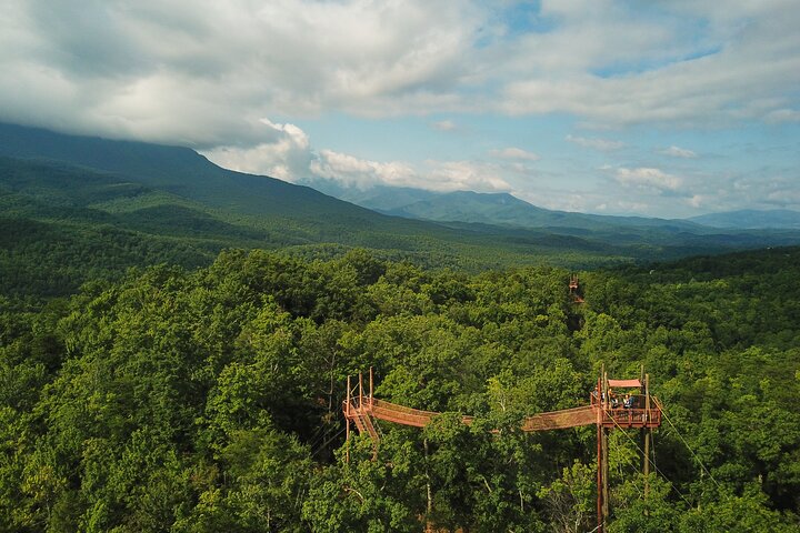 Mountaintop Zipline 2-Hours Activity