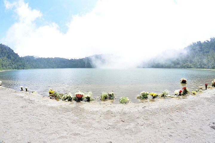 Trek to Chicabal Volcano and Lagoon near Quetzaltenango , Guatemala