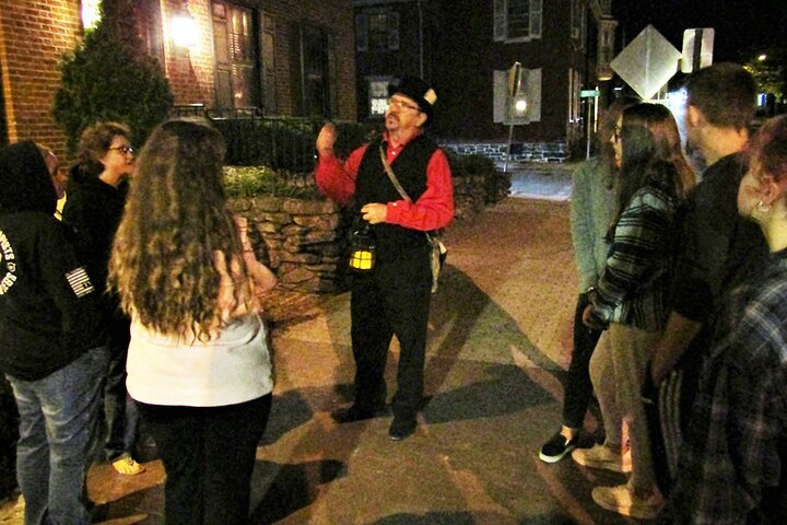 Ghost Tour: History and Haunts - Family Friendly - Best in Gettysburg
