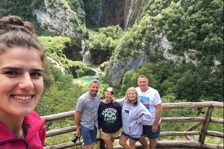 Plitvice Lakes National Park Guided Day Tour from Split