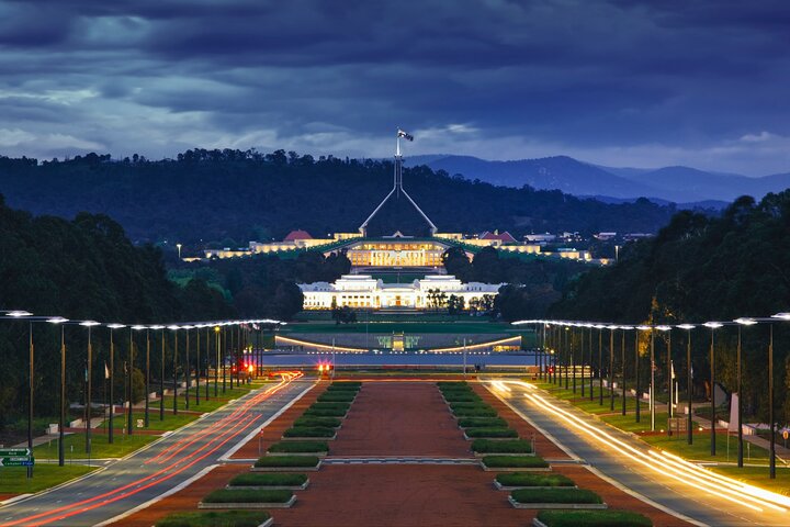 Highlights of Canberra Full Day Tour