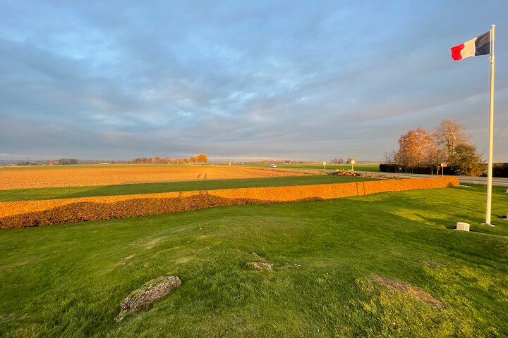 1 day Canadian WW1 private tour including Vimy Ridge