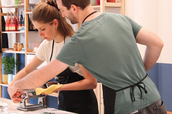 Cooking Class : Fresh pasta and TIRAMISÙ with Lake Garda wines
