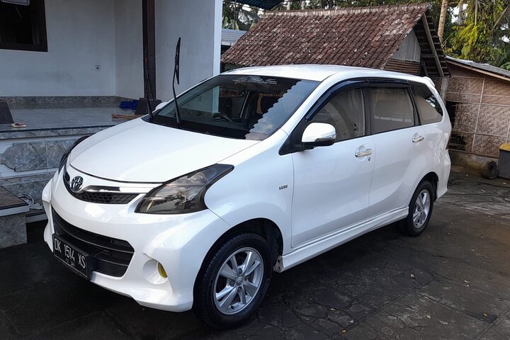 Private Car Charter in Bali with an English-speaking Driver