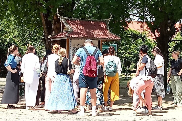The Killing Field and Toul Sleng Genocide Museum (S21) Tour