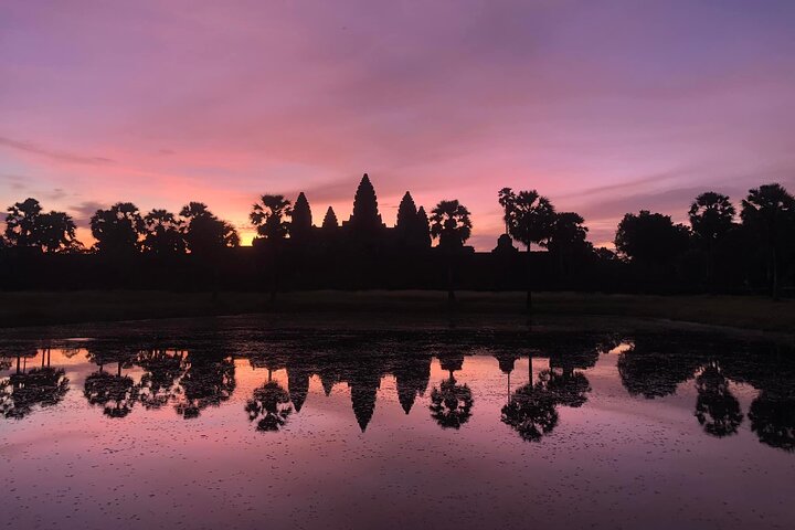 Angkor 2-Day Sunset & Sunrise Small-Group Tour
