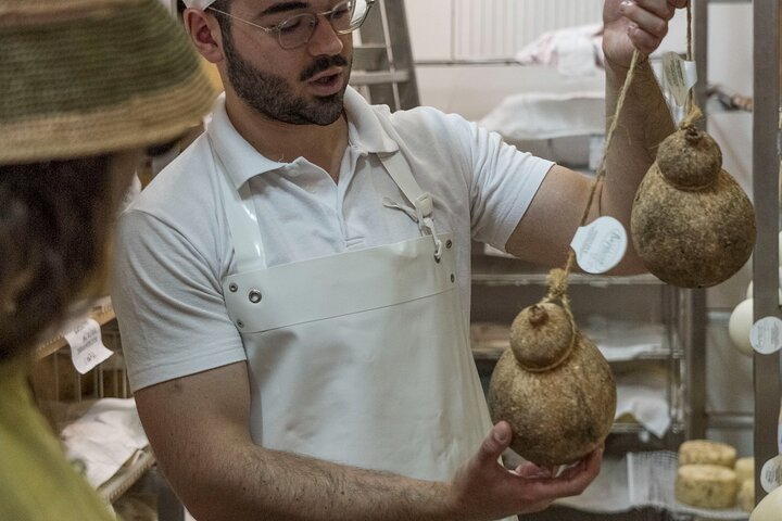 Masseria Seppunisi Tour - Mozzarella and Burrata experience