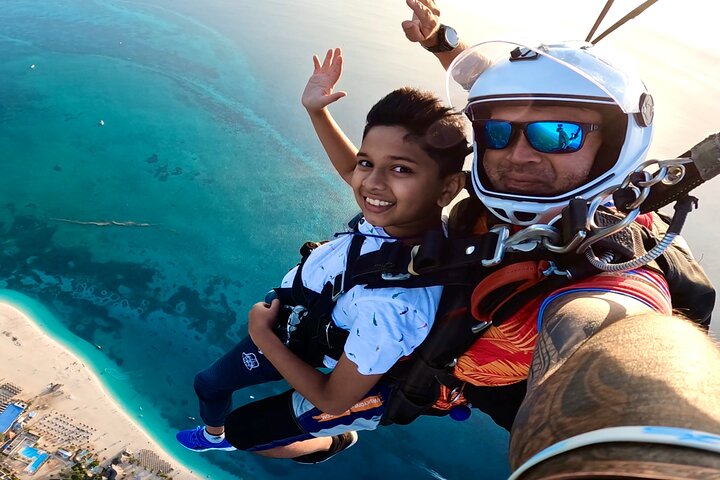 Skydive Zanzibar | Tandem Skydive