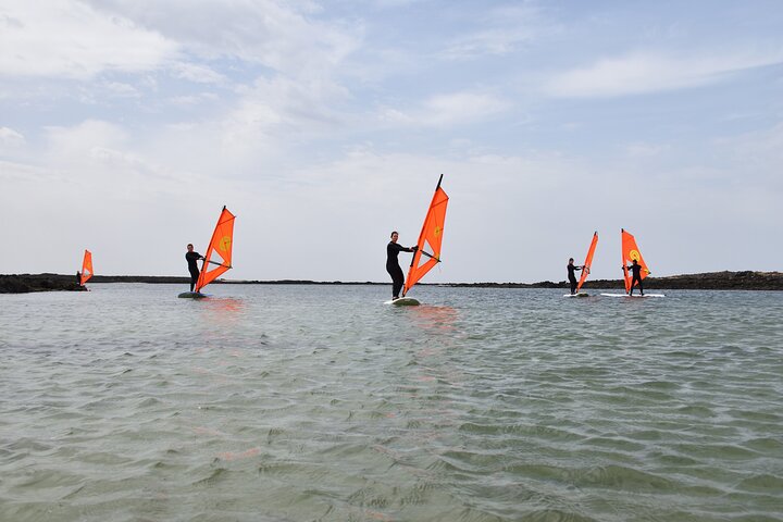 Windsurf classes in Fuerteventura