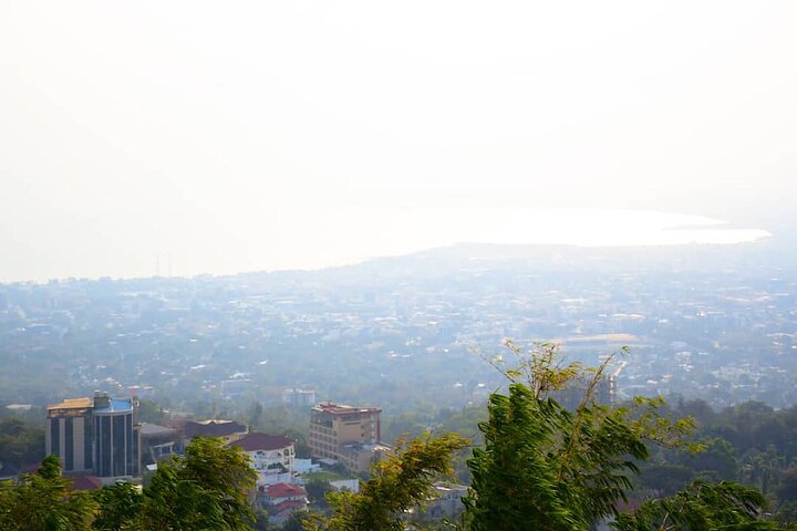 Full-Day Tour Bujumbura With Rusizi Park And Stanley Monument