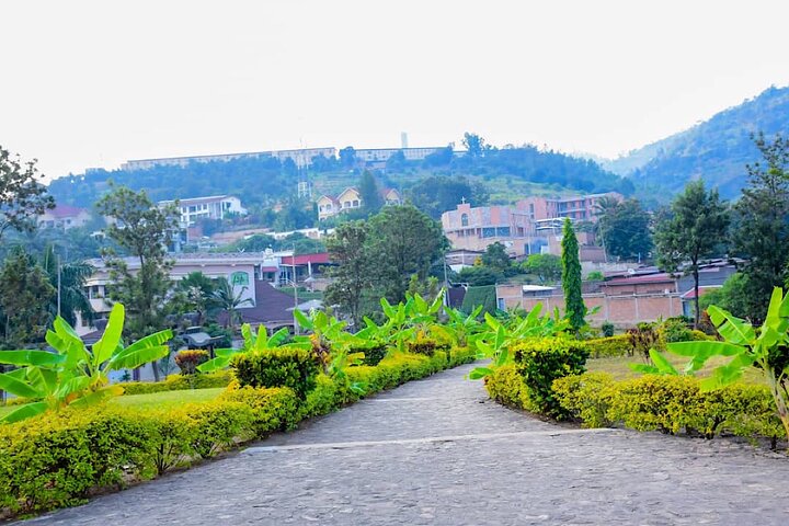 Full-Day Tour Bujumbura With Rusizi Park And Stanley Monument
