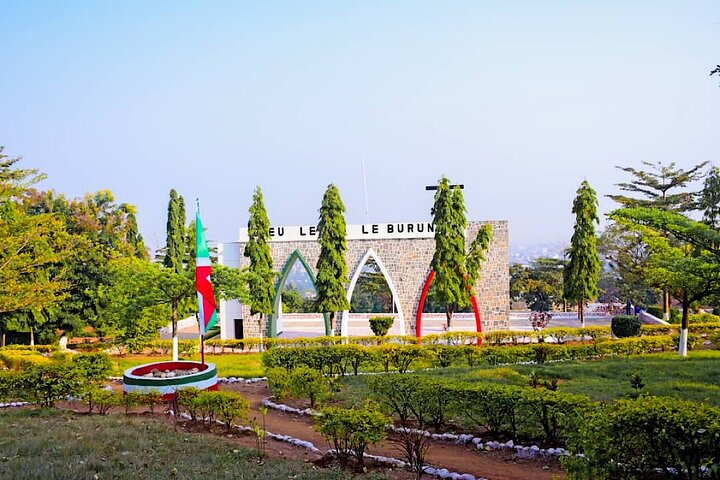 Full-Day Tour Bujumbura With Rusizi Park And Stanley Monument