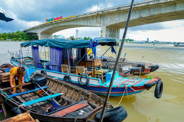 Cai Rang Floating Market - My Tho & Ben Tre - VIP Private Tour